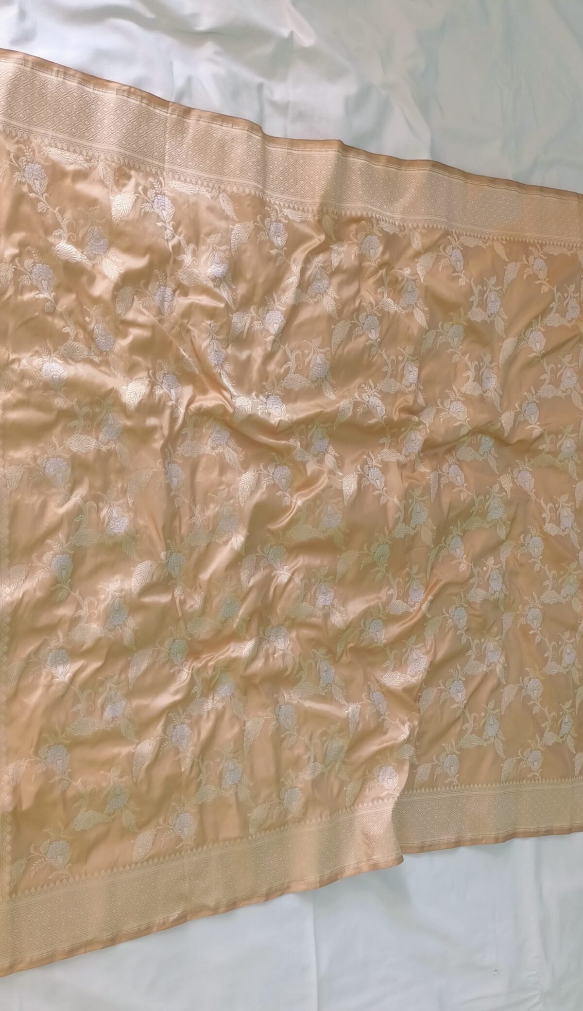 Mango Yellow Handwoven Banarasi Dupatta - Image 3
